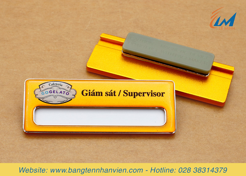 bảng tên thay tên nhôm bt10 in uv phủ keo