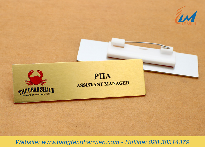 bảng tên đeo áo in nhanh lấy trong ngày, giá rẻ