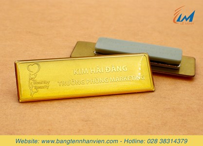 Bảng tên đeo áo nhân viên Phú Mỹ Hưng