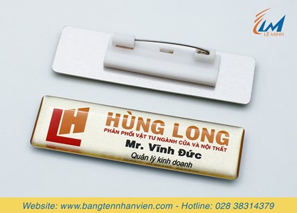 Biển tên đeo ngực barber shop