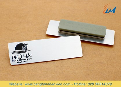 Bảng tên nhân viên nhà hàng