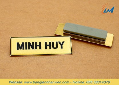 Bảng tên đeo áo nhân viên Phú Mỹ Hưng
