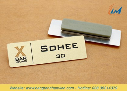 Bảng tên nhân viên nhà hàng