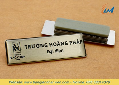 Thẻ tên cài áo Toyota