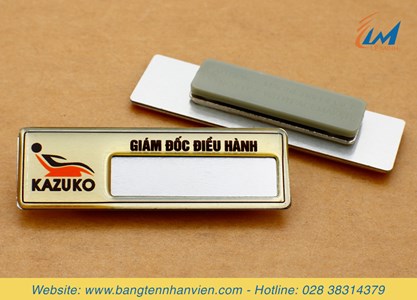 Thẻ cài áo thay tên, bảng tên thay tên Nutifood